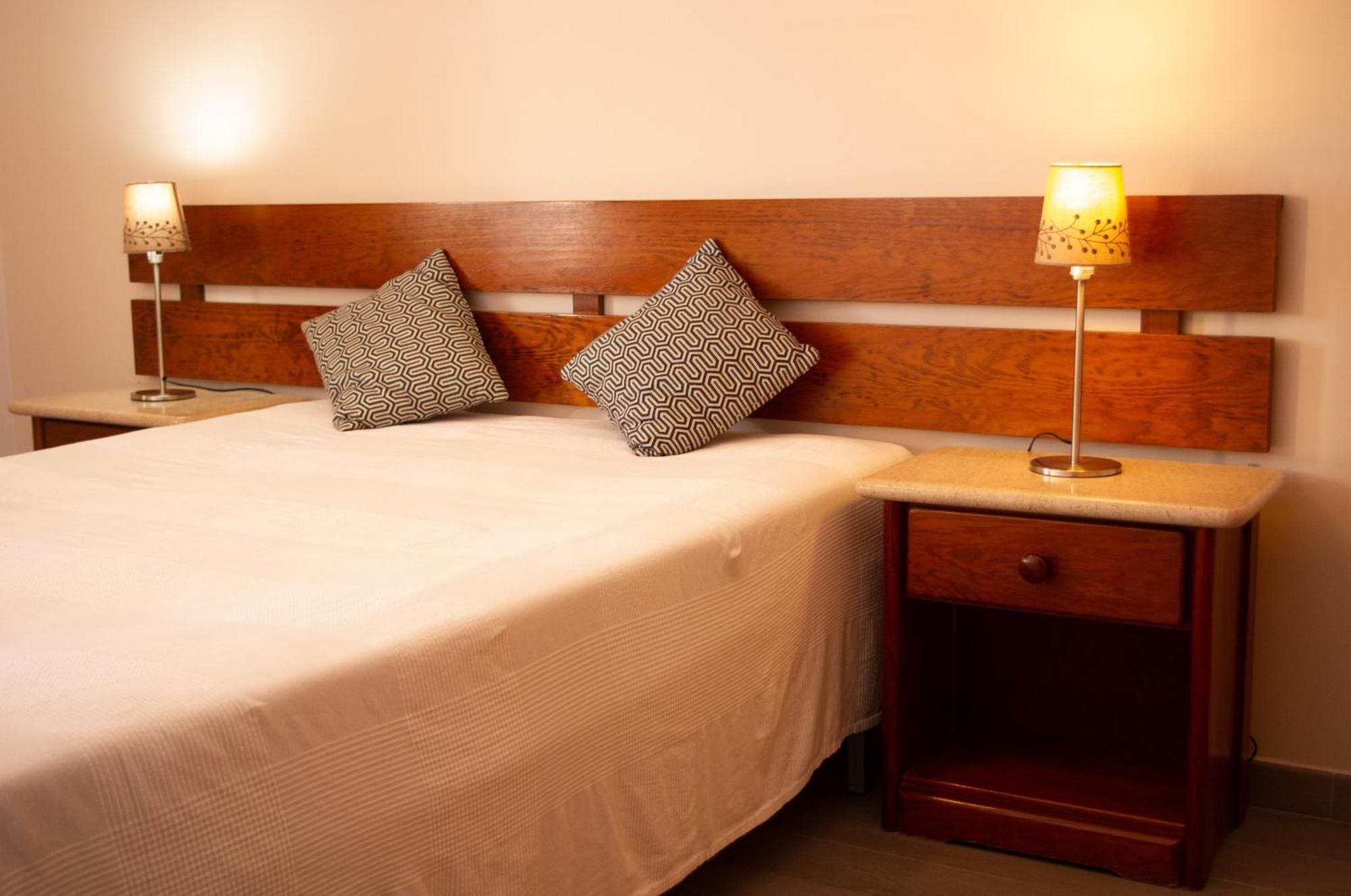 Apartamentos Monte Da Rosa Віла-Нова-де-Мілфонтеш Екстер'єр фото
